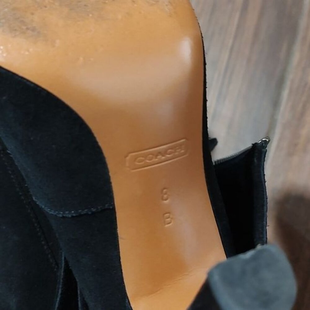 Coach Hayley 8 black suede leather logo bootie fold over heels - Picture 10 of 13